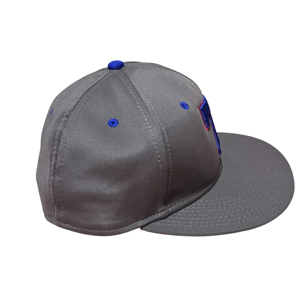 The Game Pro Texas Rangers Fitted‎ Baseball Hat Grey Blue Red Size 7 GP400 Cap